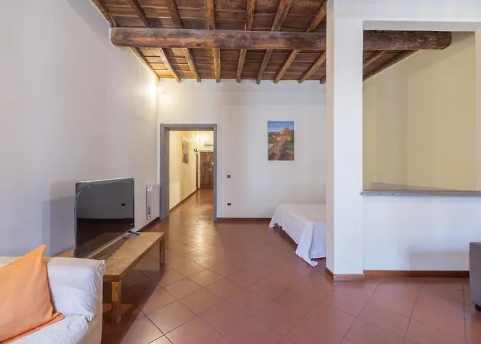 Charming Near Piazza Navona Διαμέρισμα *